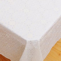 마켓피오 pvc 일회용 레이스 식탁보 타입8 137 x 137 cm, 1개입, 2개