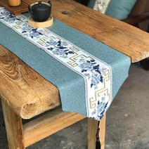 알럽홈 고전패턴 꽃자수 테이블러너, 스카이화이트, 30 x 250 cm