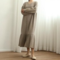 비나인 브릴린 밑단 플리츠 니트 원피스