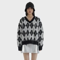 큐리티 여성용 C ARGYLE PATTERN JACQUARD KNIT TOP