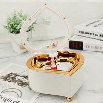 올라운더 복숭아 심장 회전 발레 오르골, 화이트