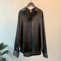 모네타 베이직 이프 펄 블라우스