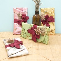 현금 예단 봉투 예단봉투 예단비(신부가 신랑에게) 봉채비(신랑이 신부에게) 용돈봉투 혼례포장단, 붓글씨 봉채봉투(신랑이 신부에게), 01분홍 국화양단 나비매듭 봉투