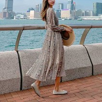 트루픽 여리 플라워 블루 쉬폰 주름 벌룬 라운드넥 스트랩 플라워원피스
