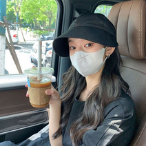 아옴 여성용 유니크 볼캡 얼굴 작아보이는 챙넓은 여름모자