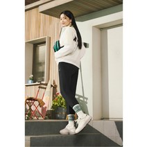 KOLON SPORT 여성 HERO 스트레치 우븐 소프트쉘 조거 팬츠_JKPNX23022BLK