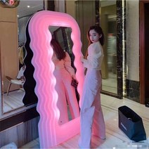 에토레 소트사스 지디 물결 전신 거울 디스플레이 감각 파도 스탠드 데코 대형 웨이브미러 거울, 듀얼 조명 195cmx100cm