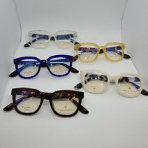 반투명 네모난 사각 뿔테 호피무늬 안경 CHRIS CHRISTY CT 2018