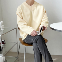 코지 남자 솜사탕 베이직 단정한 브이넥 코디 니트