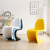 비트라 팬톤체어 거실의자 라운지체어 간이플라스틱의자, 흰색 PP 재질