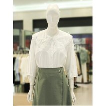 나이스클랍 레이스 카라 블라우스 A222PWB310