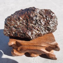 운석 옥구슬 오팔원석 비스무트 감람석 탄생석 사파이어원석 운석목걸이 Xinjiang Dragon Scale Meteorite Gangou 강한 자기 운석 핸드 홀더 홈 포켓 Gobi Moon Gap Collection