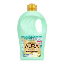 샤프란 아우라 섬유유연제 스모키머스크 2L 초고농축, 1개
