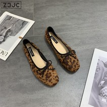 Z3JC 여성 스퀘어탑 컴포트 플랫슈즈