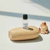 러쉬 Type ﻿프래그런스오일 리필용오일 레진스톤 차량용방향제 10ml 비아퍼퓸 더티 로즈잼 트와일라잇 바닐라리 대디오 리햅 카마 가디언오브더포레스트 빅 아메리칸크림, 앰버, 트와일라잇 NEW, 1개