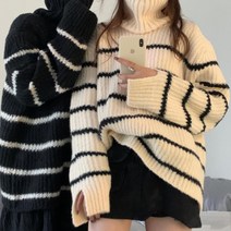 스윙어패럴 스트라이프 오버핏 터틀넥니트