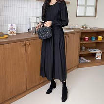 브이와이 여자 정장 하객룩 검정색 단정한 긴팔 A라인 롱원피스