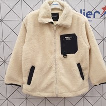 에꼴리에 하이넥 카라 양털 뽀글이 점퍼 21D0105