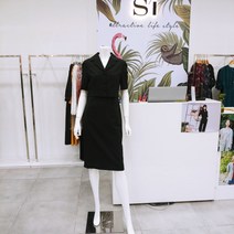 SI SI 투피스형 정장 원피스(ICSEO025650)
