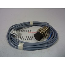 센서 BES M30MF-GOC15B-BV02