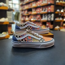 (반스) Ua Old Skool Tapered # Camp positive # 남녀공용화 # multi/true white (VN0A54F4B2X)