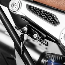 알나인티 RnineT 스크램블러 키지마 헬멧 락 튜닝, 블랙