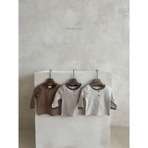 도토리티셔츠 키즈 등원룩 데일리룩 촬영룩 북유럽아기옷 랄라