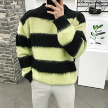 용된다 남자 겨울 모헤어 단가라 라운드 오버핏 니트