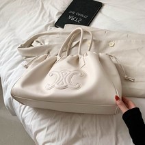 숄더백 한계절 오세린 주애라 김태주 이상민 신지혜 오정신 임선자 김소림 이서진 김달 정겨울 안고은 태정원 드라마 스타일 가방 크로스백