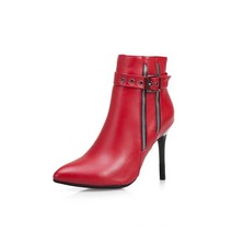 여성 빅사이즈 앵글부츠 레드색 220-300 사이즈 힐 지퍼 벨트 버클 부츠 여자
