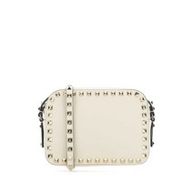 23SS VALENTINO GARAVANI 아이보리 레더 락스터드 크로스바디 가방 2W2B0809VSF I16