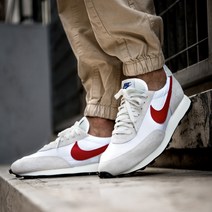 {나이키NIKE 데이브레이크SP 흰빨 BV7725-100 화이트 유니버시티레드