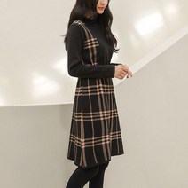 스타일온미 버올리 배색 체크 니트 미디 원피스