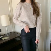 촉감좋은 캐시미어 울 도톰 보카시 니트티 가을 겨울
