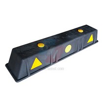 [세인안전기술] 반사일체형 PP 주차블럭 (L750*W150*H120mm)-약3kg