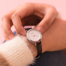 저비샵 여자 여성 학생 손목 시계 CU775 은은하고 간결한 여성미