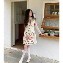 펀칭자수원피스 펀칭 원피스 봄 패턴 패션 펀칭아웃 3 차원 꽃 자수 페어리 스커트 프랑스 스타일 심플 슬림
