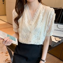 레이스 프릴 브이넥 버튼블라우스