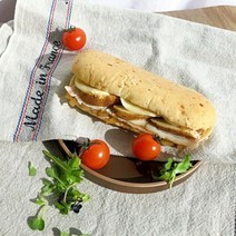 테이트 프리모 생모짜렐라 베이컨 포테이토 치아바타