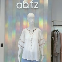 ab.f.z 라운드브이넥아사면애스닉블라우스 AFV2HB582