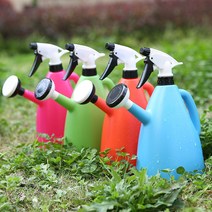 1.5l 급수 주전자 스팟 원예 도구 급수 제조업체는 주전자 플라스틱 급수 주전자를 공급할 수 있습니다.
