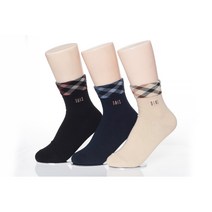 닥스양말 [설명절선물세트][명절선물추천][단체주문환영][선물인기] 고급스러운 디자인의 무압박단목 사선하우스체크 여성양말 3족세트 23405