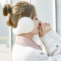 겨울 여성 니트 귀마개 여자친구선물 뽀글이모자 여행트윈룩 출퇴근용 커플아이템