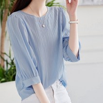 여성 링클 주름 플리츠 화이트 블루 라운드넥 7부 블라우스