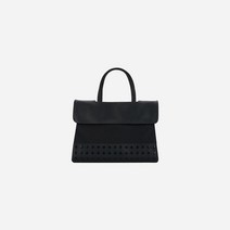 KWANI 콰니 Black Studs_M 102 000