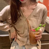 여성 베이지 짧은 가디건 20대 3대 기본 간절기 코디