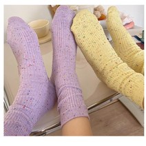 여성양말 가을패션양말 잔골지 포인트 하기 좋은 중목양말 레이어드 삭스