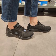 스케쳐스 *정품* 가볍고 푹신푹신 메모리폼 신기 편한 여성용 운동화 *5단위* 작업화 워킹화 패션화 근무화 효도화 건강워킹화 기능성운동화