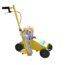 주차선 그리기 차선 도색 규격 라인 과속 방지턱 시공, 레드 도색기