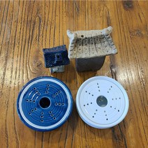 1인퇴수기, 화이트